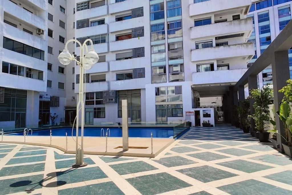 Boulevard Oasis: Stylish 2br Retreat Tangeri